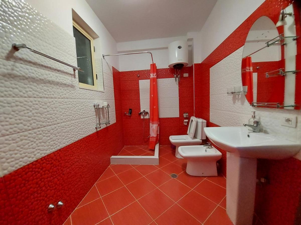 Hotel Kalemi Corovode Экстерьер фото